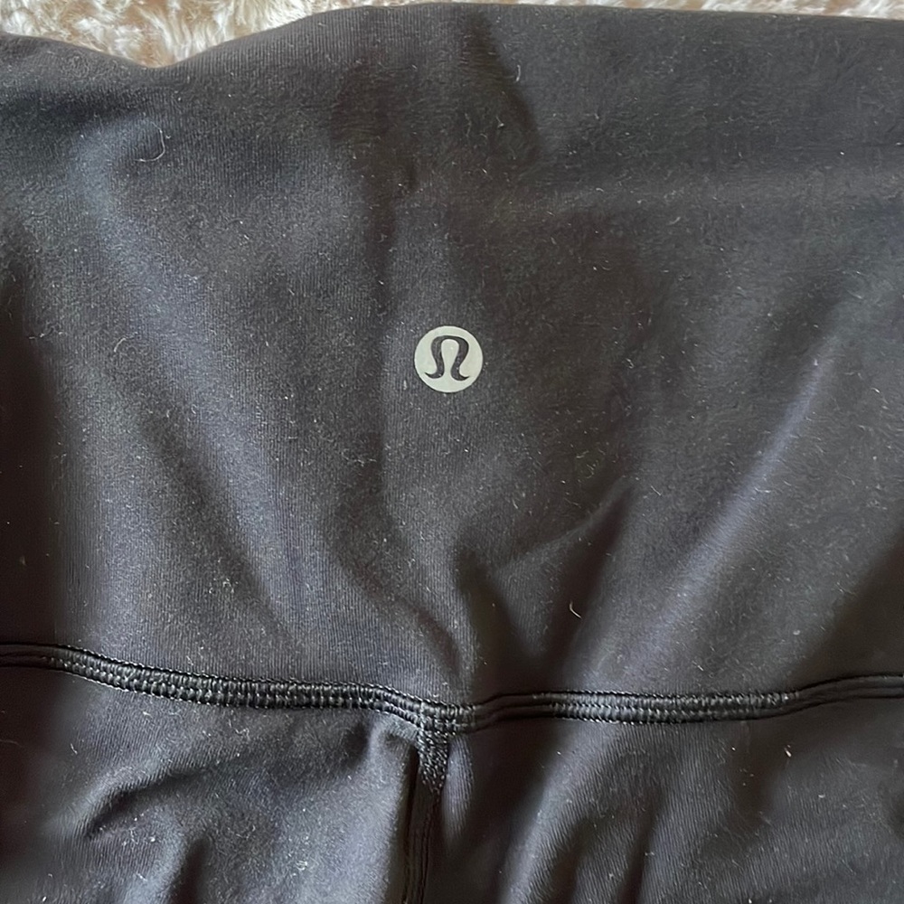 LuluLemon athletica crop leggings.
